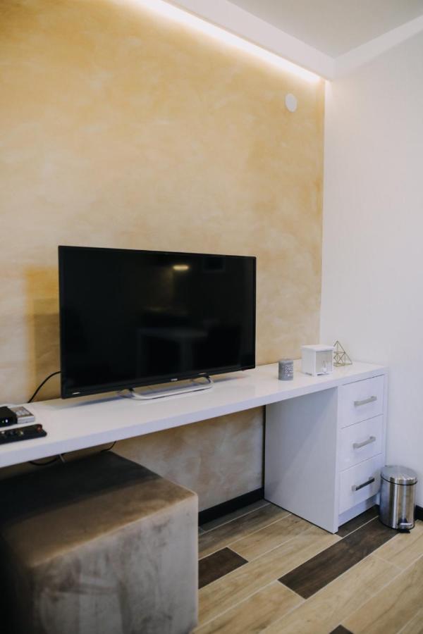 Prima Lux Apartments & Studio Nisz Zewnętrze zdjęcie