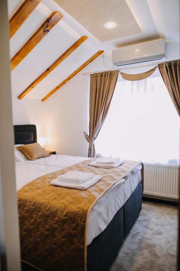 Prima Lux Apartments & Studio Nisz Zewnętrze zdjęcie