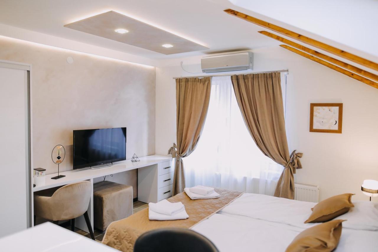 Prima Lux Apartments & Studio Nisz Zewnętrze zdjęcie