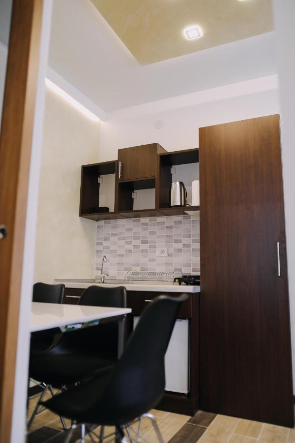 Prima Lux Apartments & Studio Nisz Zewnętrze zdjęcie