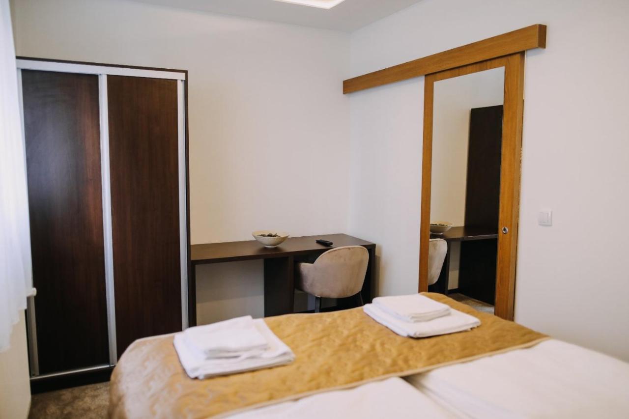 Prima Lux Apartments & Studio Nisz Zewnętrze zdjęcie